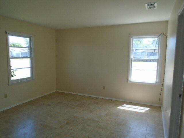 Foto del edificio - 2801 S 27th St