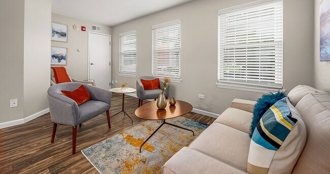 Foto del edificio - Windscape of Naperville Apartments