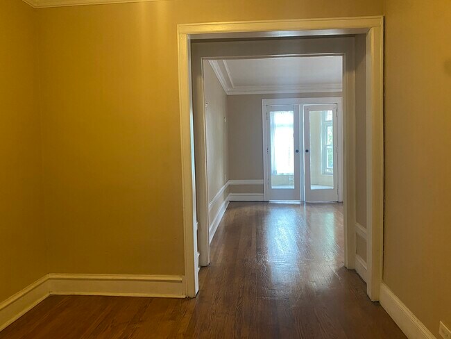 Foto del edificio - 4532 S King Dr