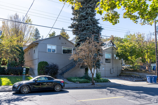 Building Photo - Evergreen Annex