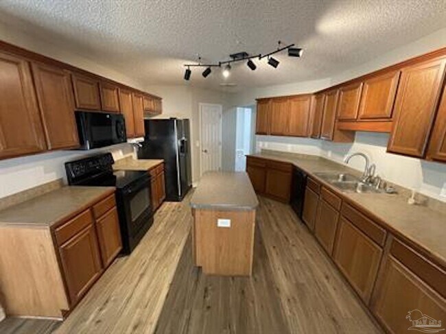 Building Photo - 6752 Lauren Trace Ct