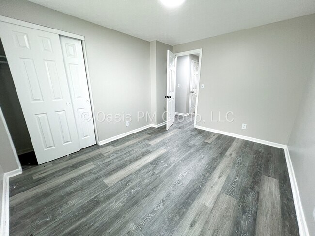 Foto del edificio - 4781 Funston Ct