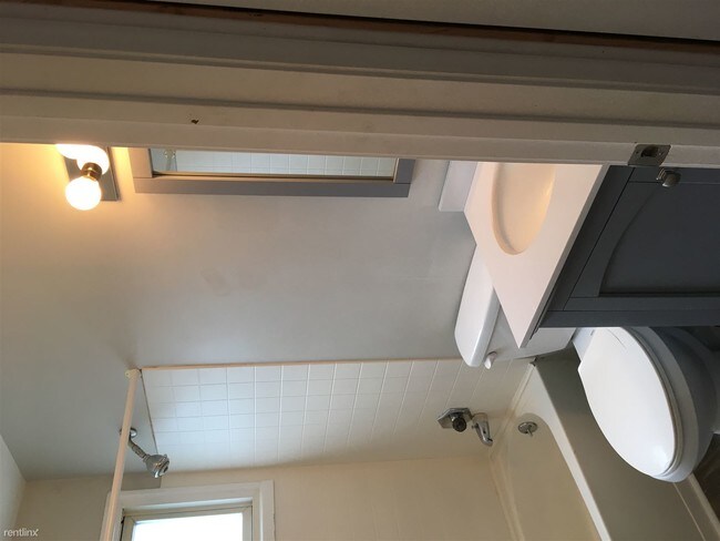 Foto del edificio - 2 br, 1 bath House - 34549 Winslow St