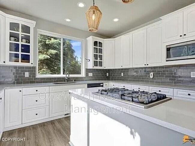 Foto del edificio - 16241 Baugh Cir