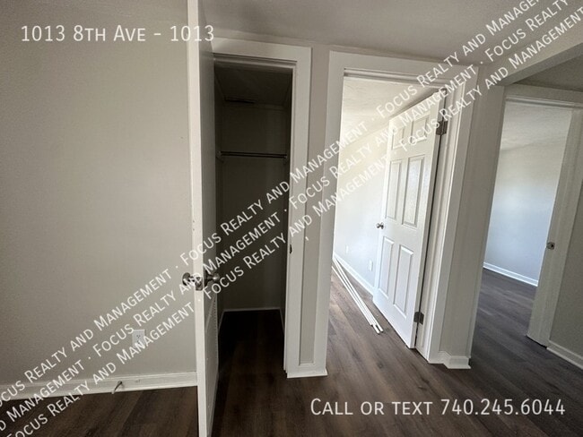 Building Photo - 1013 8th Ave