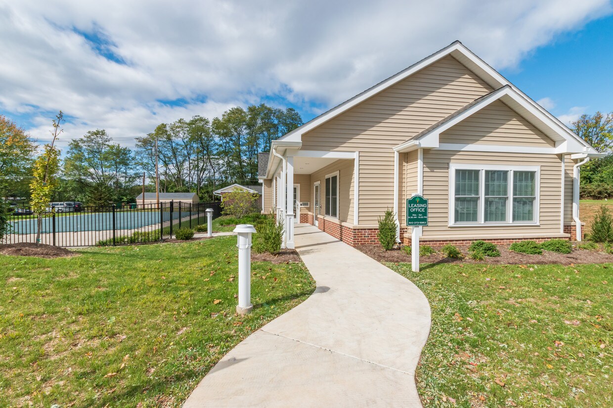 Woodland Plaza Apartments Apartments in Wyomissing, PA