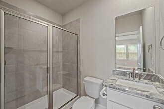 Building Photo - 9016 Lonestar Creekbend Ln