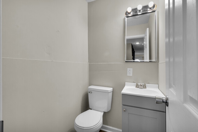 Foto del edificio - 605 1st Ave