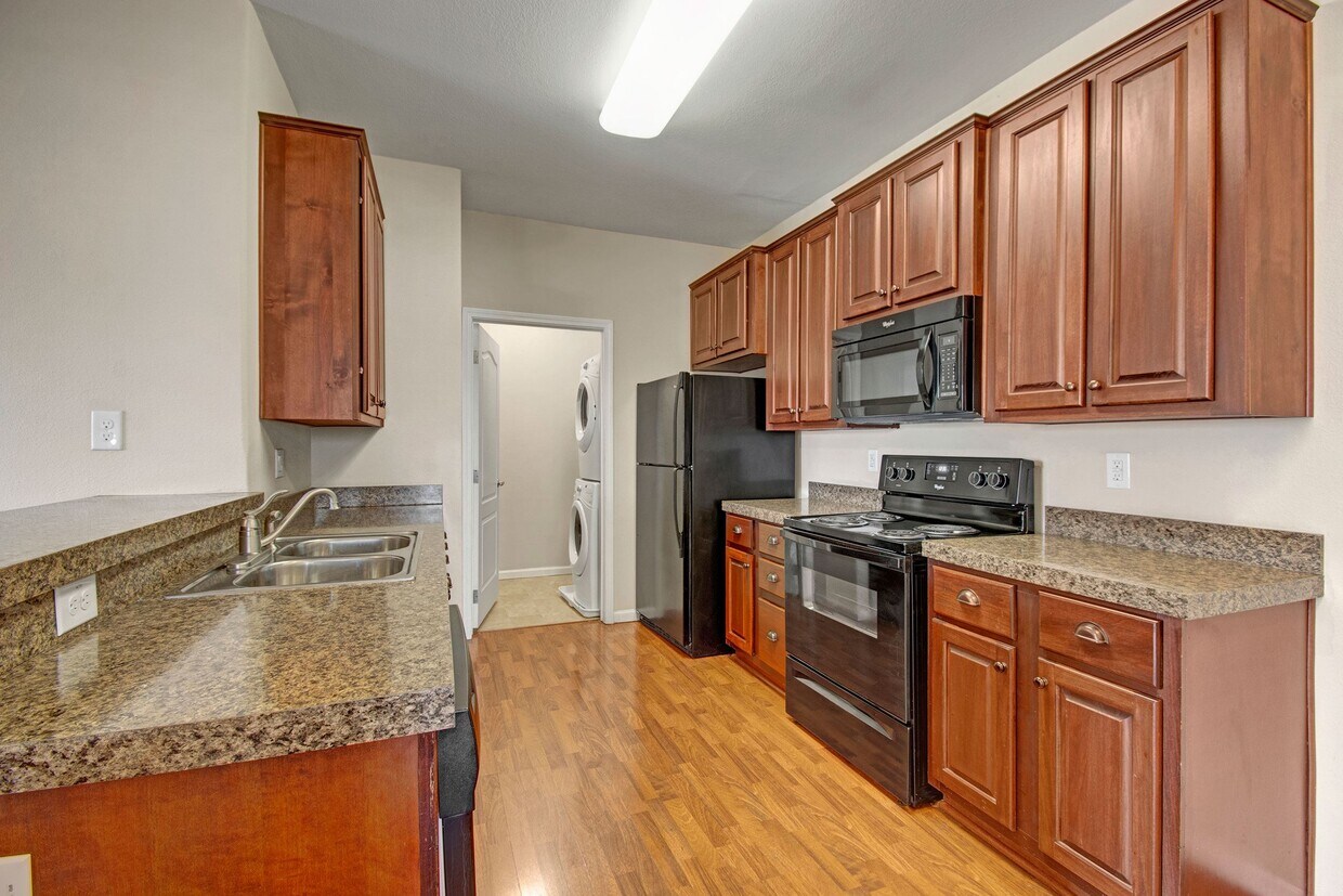 Prairie Vista Kitchen - Prairie Vista