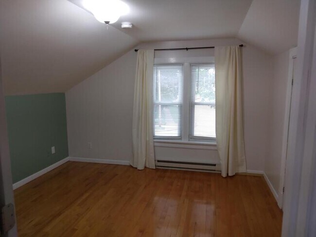 Building Photo - 1512 Ohio St