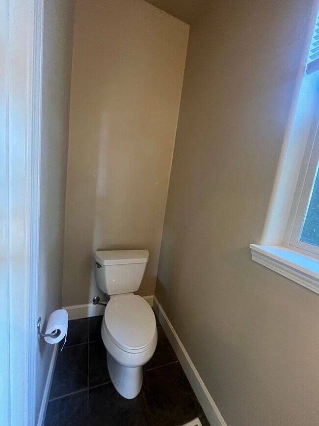 Foto del edificio - 3-Bedroom 2.5-Bathroom home in Eugene