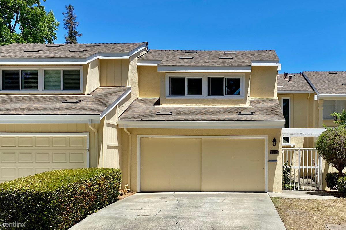 Foto del edificio - 3 br, 2.5 bath Townhome - 1012 Hyde Avenue