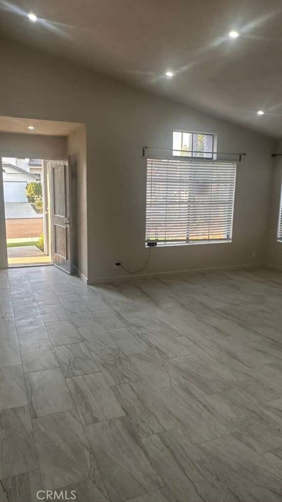 Foto del edificio - 27709 Camino Donaire