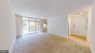 Building Photo - 1425 Northgate Square