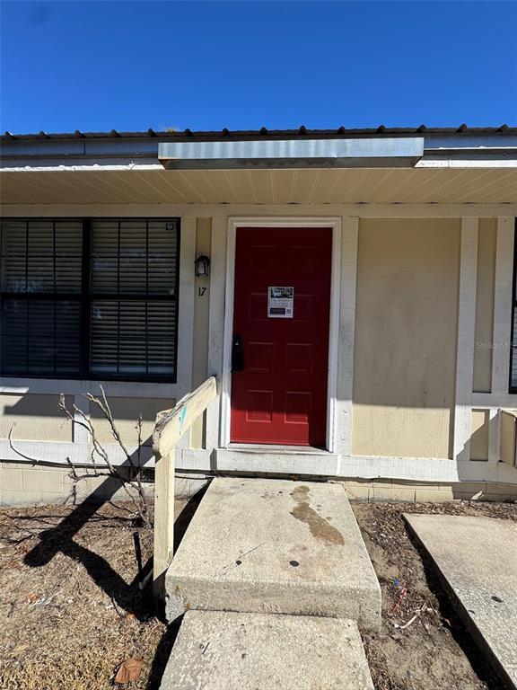 Building Photo - 420 Mills St