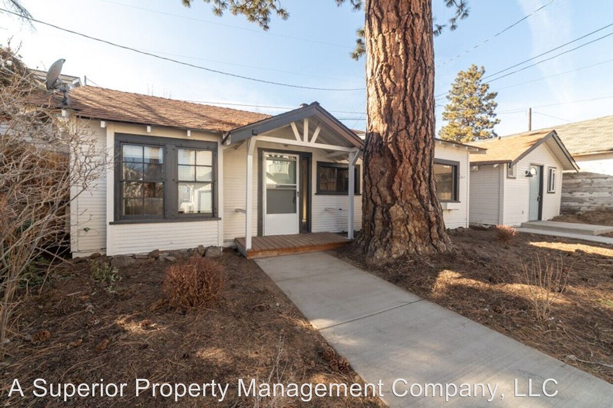 Foto principal - 1427 NW 4th St