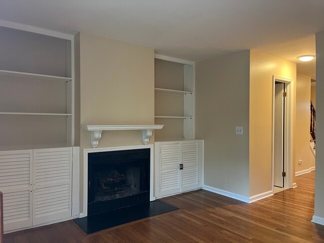 Building Photo - 426 Courtland Ave