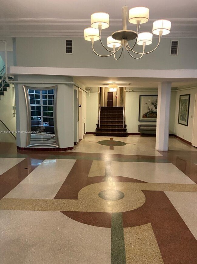 Foto del edificio - 1051 Meridian Ave