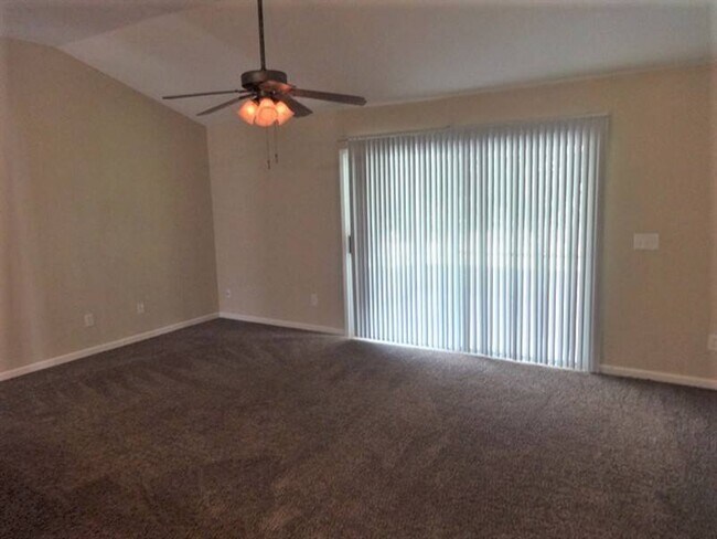 Building Photo - 3520 Barrel Springs Dr