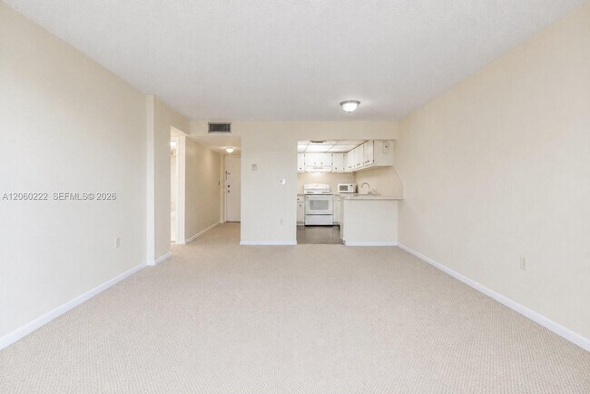 Foto del edificio - 14250 SW 62nd St