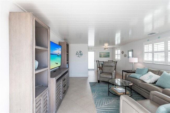 Building Photo - 6154 Midnight Pass Rd