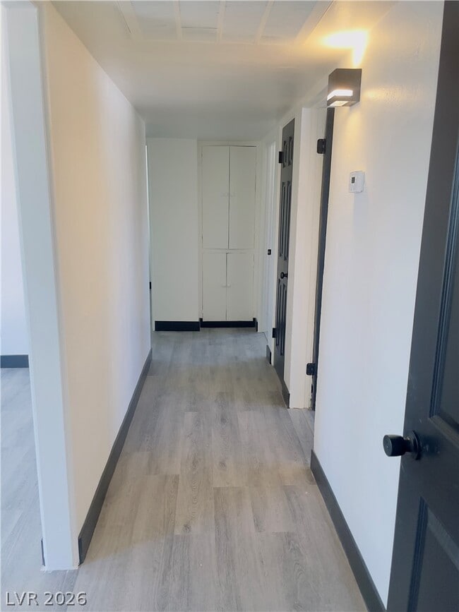 Foto del edificio - 2317 Santa Rita Dr