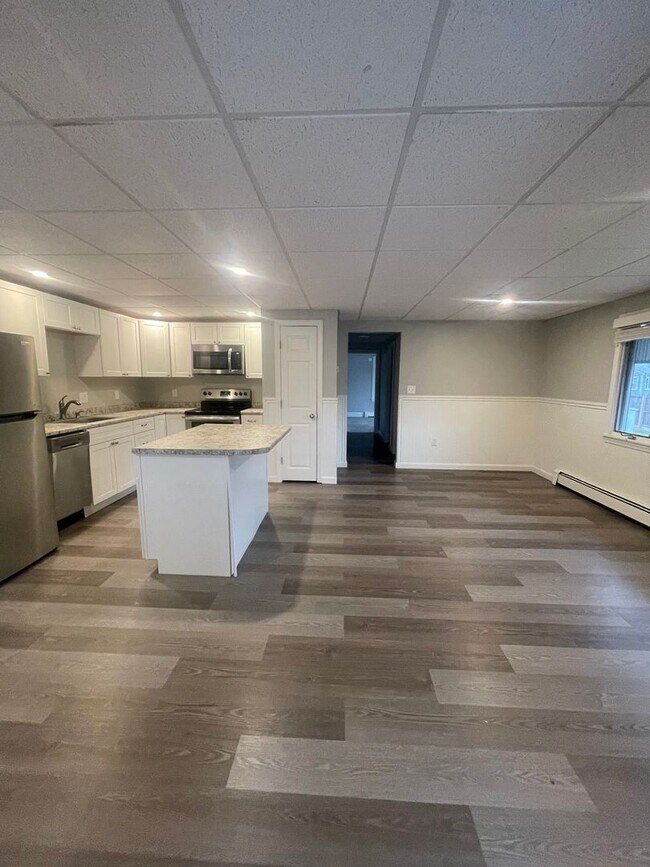 Foto del edificio - 3 Hanson Ridge Rd