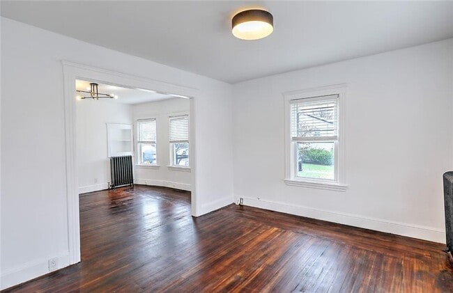 Foto del edificio - 73 Washburn Ave