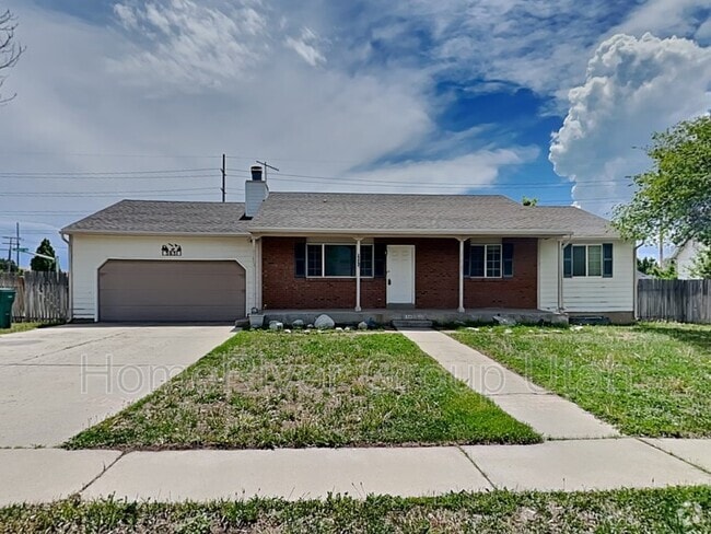 Building Photo - 5631 W 11030 N