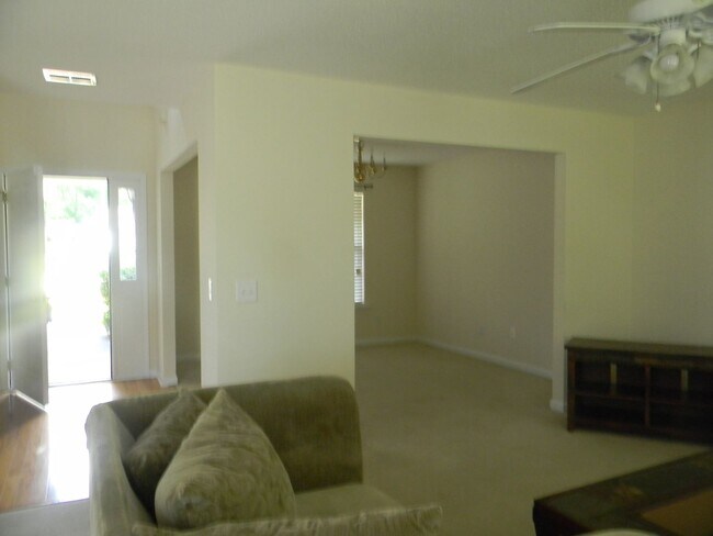 Foto del edificio - Great Home in Moncks Corner