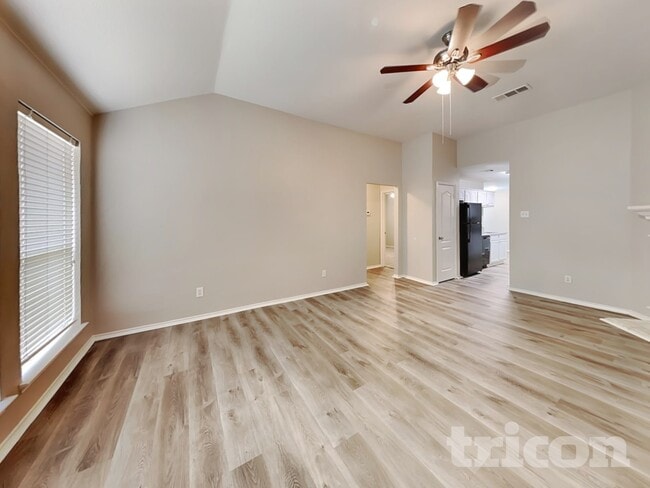 Foto del edificio - 1214 Crooked Creek Ct