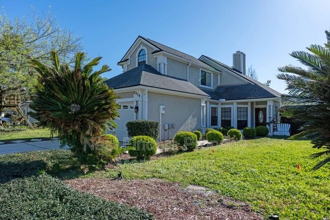 Building Photo - 2958 Lantana Lakes Dr E