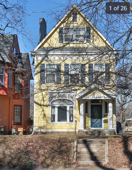 Building Photo - 1325 Hepburn Ave