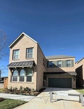 Building Photo - 4201 Watson Wy