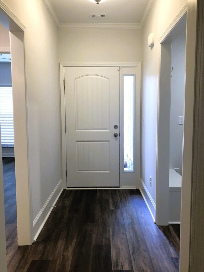 Building Photo - 7172 Paisley Cir