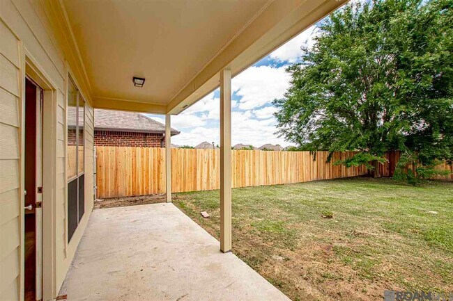 Foto del edificio - 9015 Westlake Ave