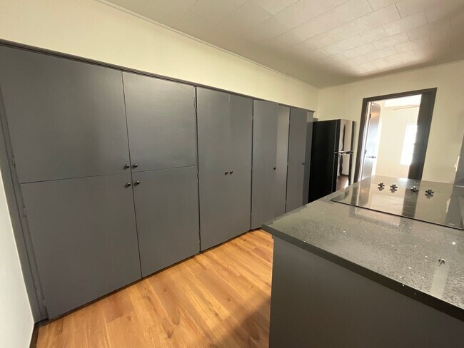 Foto del edificio - **APPLICATION RECEIVED** Available Now- 2 Bedroom 1 Bath in Granite Shoals, TX with Fenced in Bac...