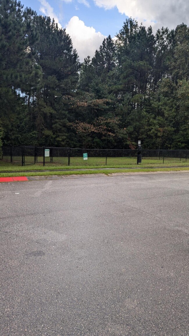 Parque para perros - 2013 Brandymill Ln