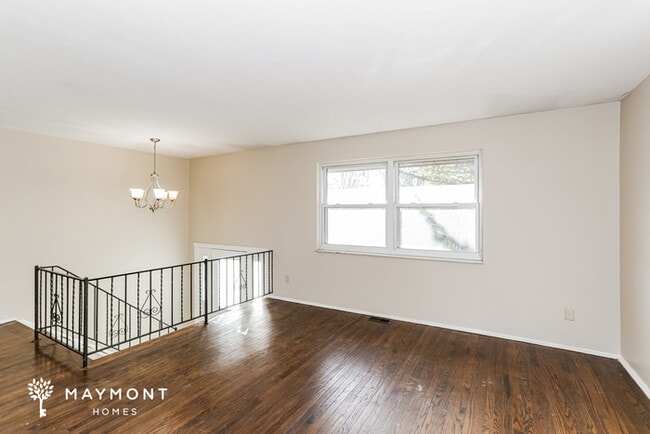 Building Photo - 8340 Taffy Dr