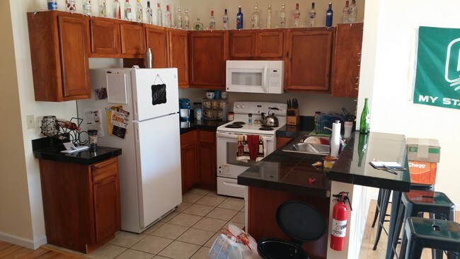 Wrap-around counters, lots of cabinet space - 22 W Stimson Ave