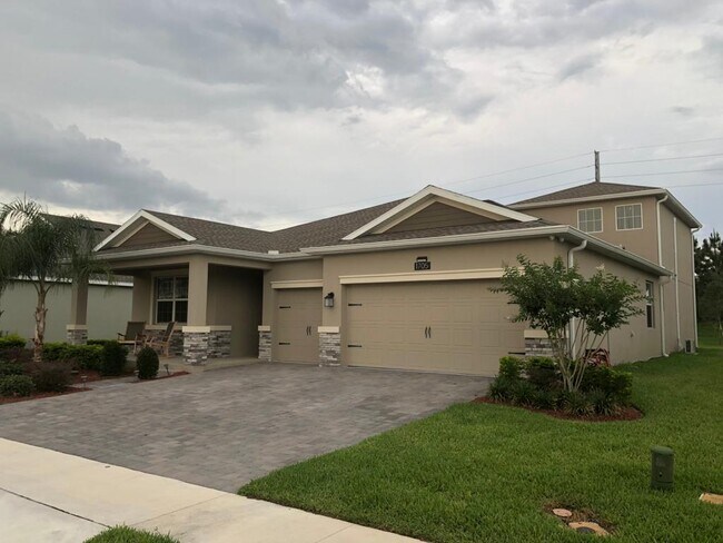 Building Photo - 1705 Snapper St