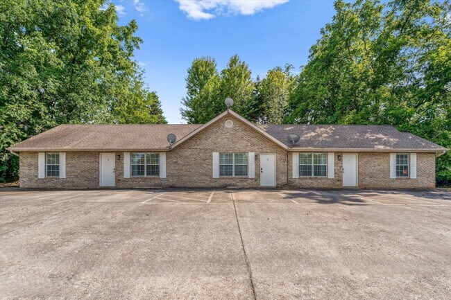 Building Photo - 1132 Fielding Dr