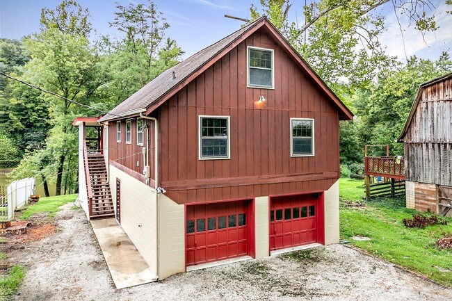 Building Photo - 1588 Amster Grove Rd