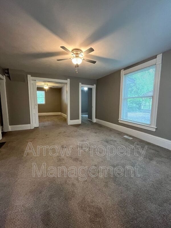 Foto del edificio - 445 N 25th St