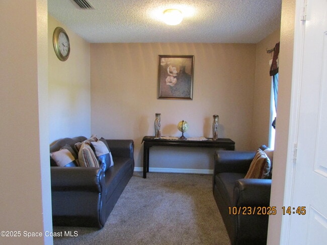 Foto del edificio - 534 White Plains Ave SW