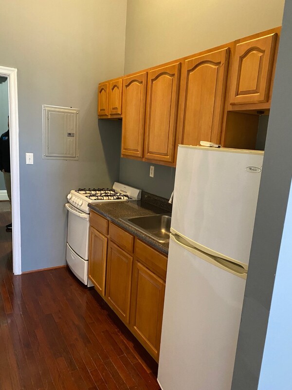 Foto del edificio - 811 St Paul St