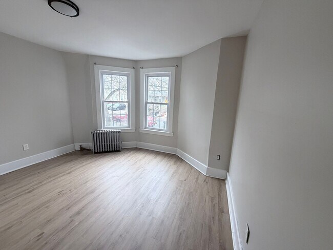 Foto del edificio - 106 N 16th St