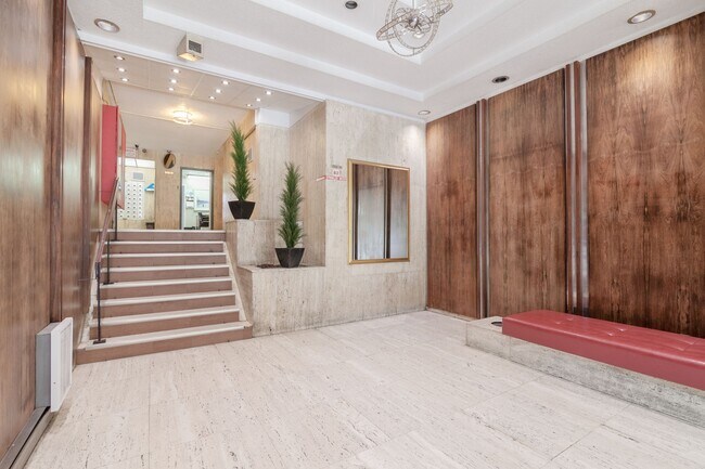 Building Photo - 2285 Rue St Mathieu