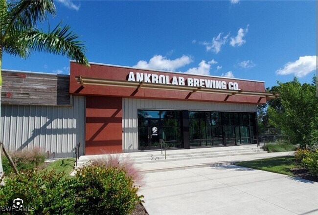 Foto del edificio - 2840 Shoreview Dr