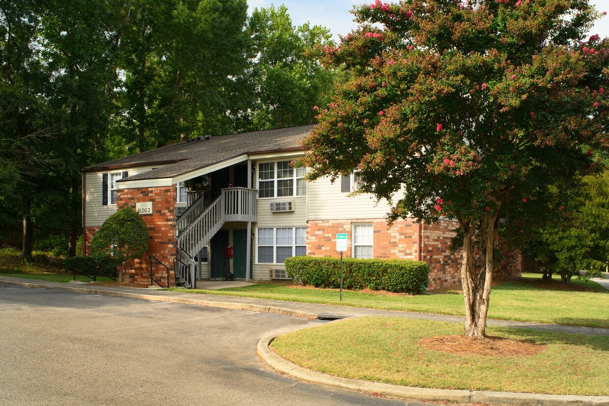 Foto principal - Gable Oaks Apartments